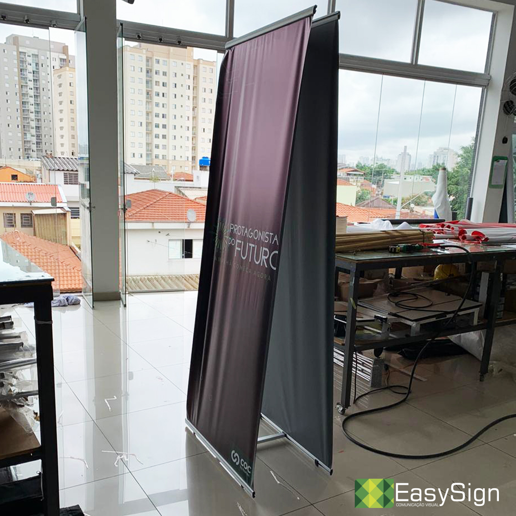 Estrutura Banner Roll Up Dupla Face