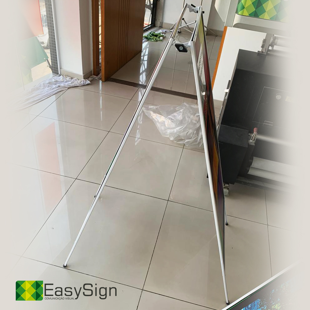 Cavalete de Ferro 50x100cm